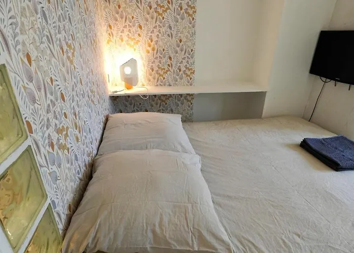 011 Grand Sunny Flat At Montorgeuil